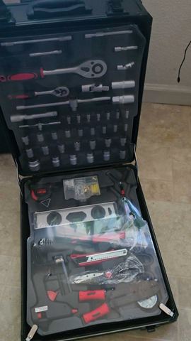 Customer photo for Rolling Mechanics Tool Kit with Aluminum Trolley Case