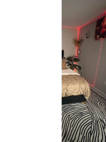 Customer photo for Queen Pintuck 7-Piece Comforter Set