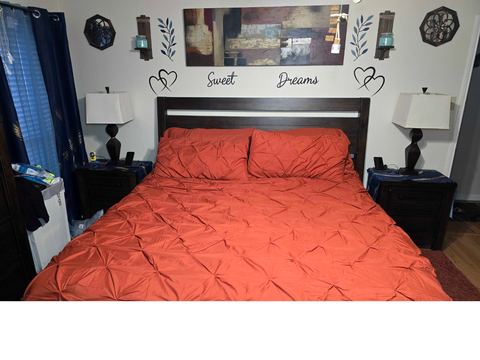 Customer photo for Queen Pintuck 7-Piece Comforter Set