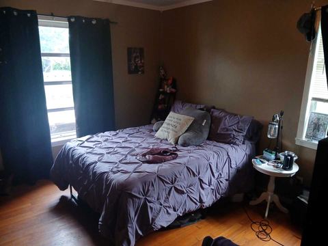 Customer photo for Queen Pintuck 7-Piece Comforter Set