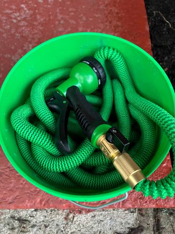 Customer photo for 100FT Heavy Duty Expandable Garden Water Hose 4-Pack