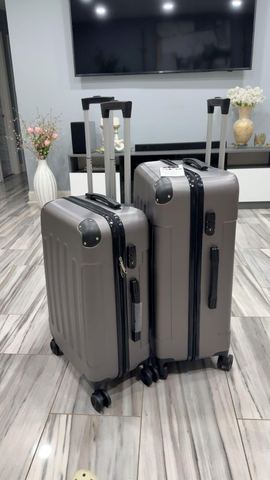 Customer photo for 3-Piece Hardside Luggage Set
