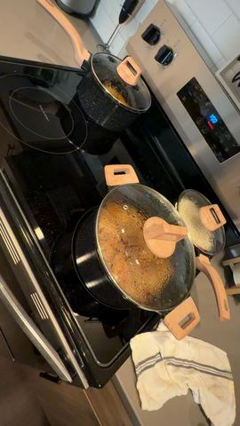 Customer photo for 25-Piece Ceramic Granite Cookware Set
