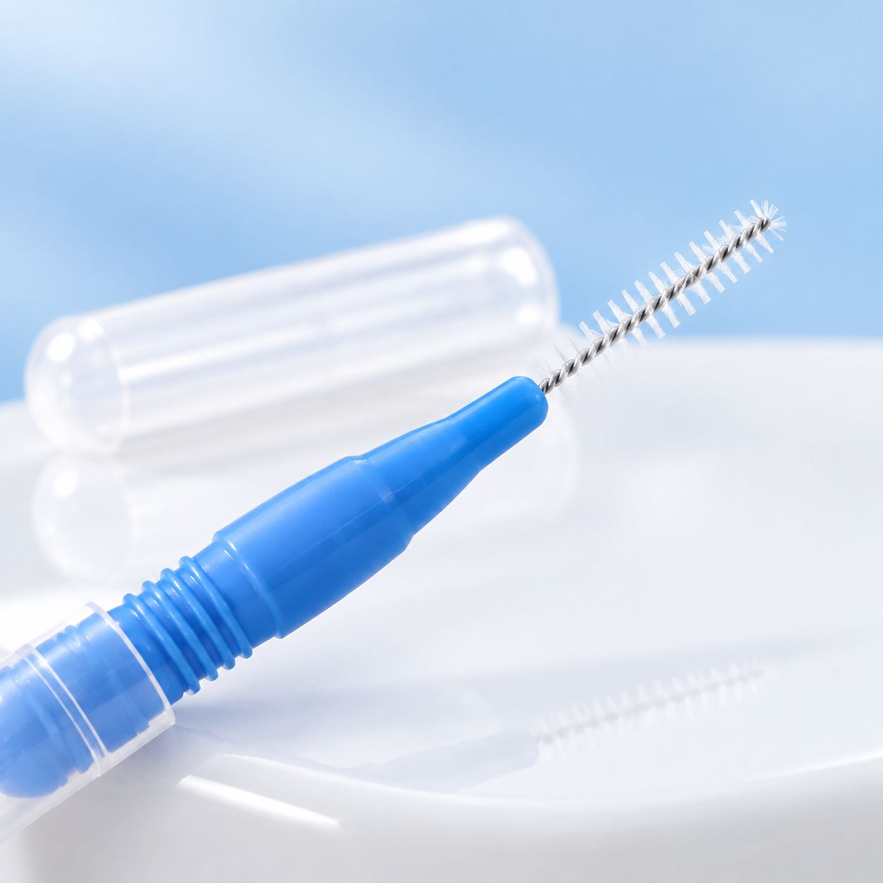 Multifunctional Interdental Brush with Floss, Easy Gap Cleaning, Tooth Protection