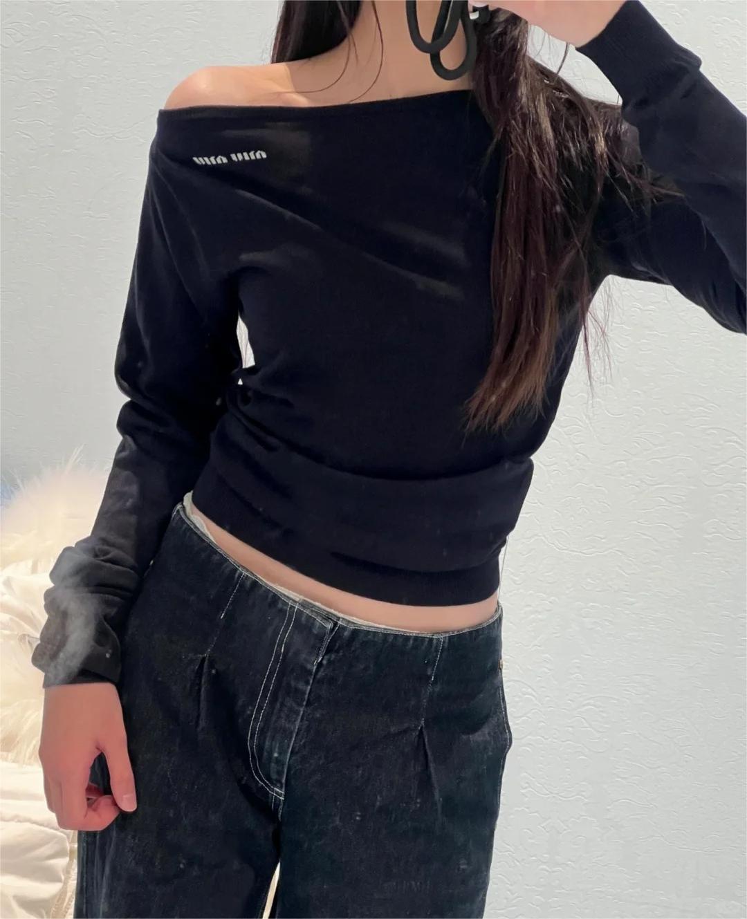 MIU25SS Cashmere One Shoulder Long Sleeve Top