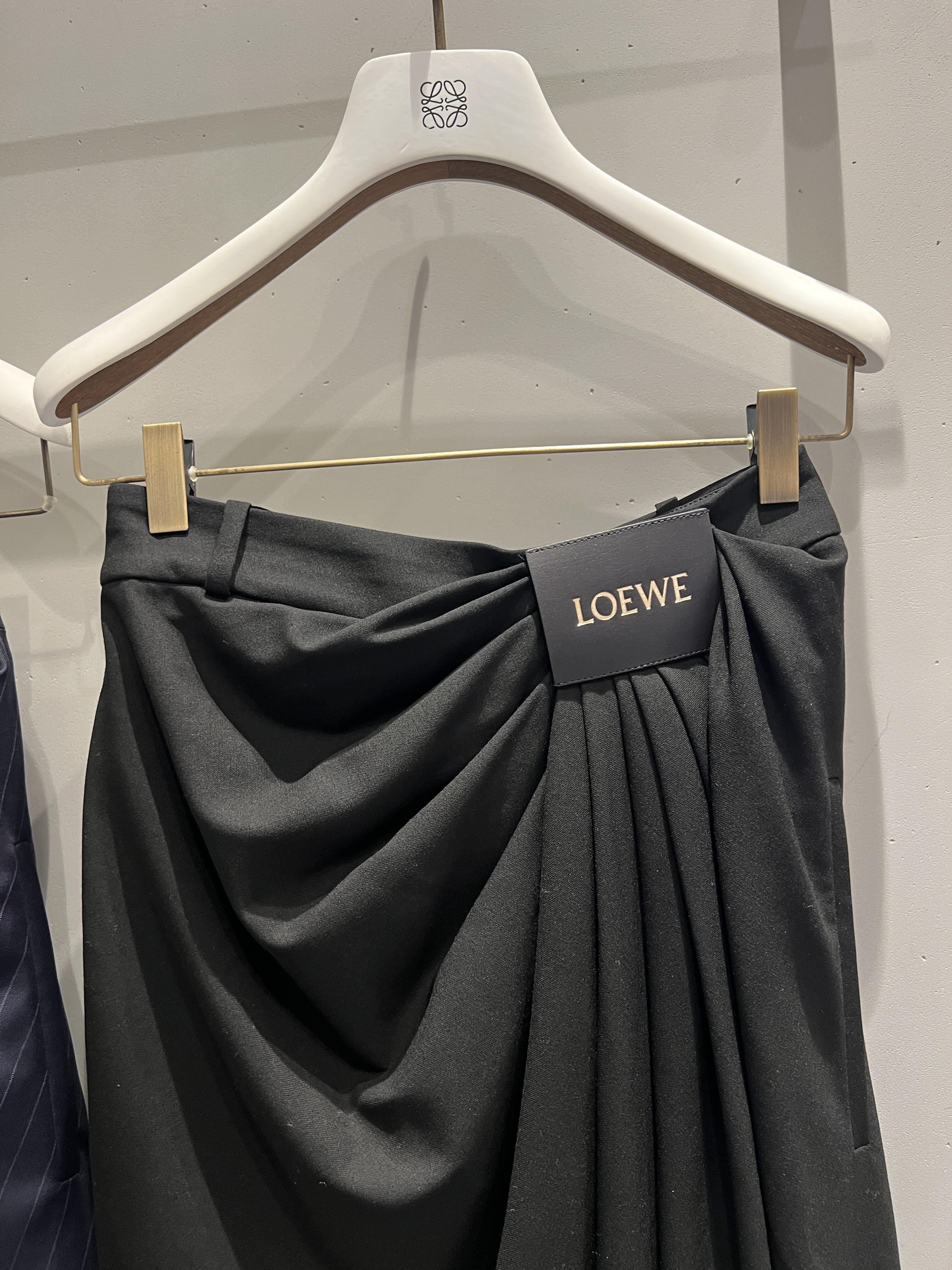 LOE Pleated Pants