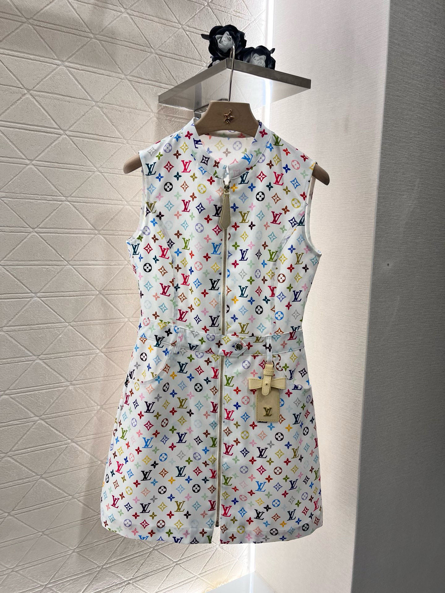 Louis Vuit2025SS Printed Zip Leather Tag Vest Dress