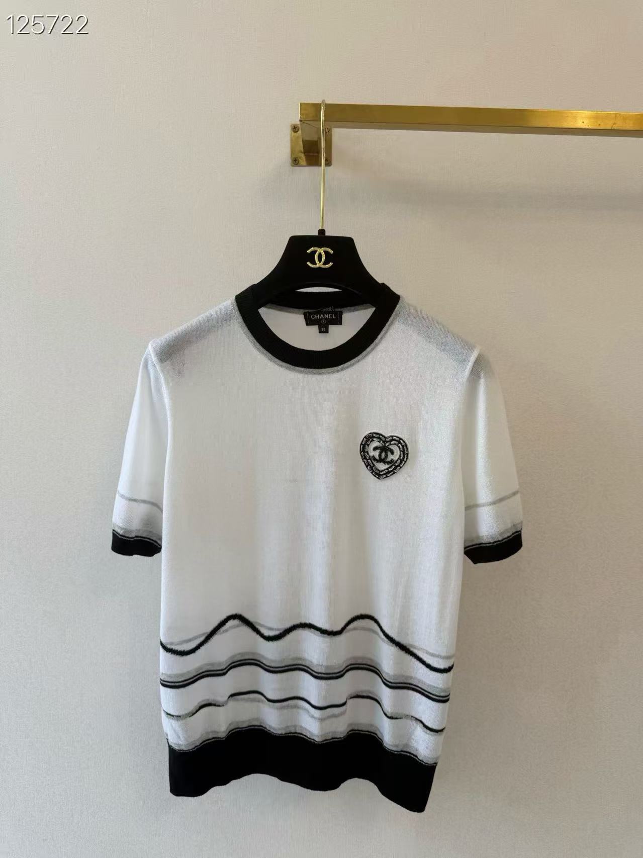 CC Heart-Logo Wavy Striped Knit Tee