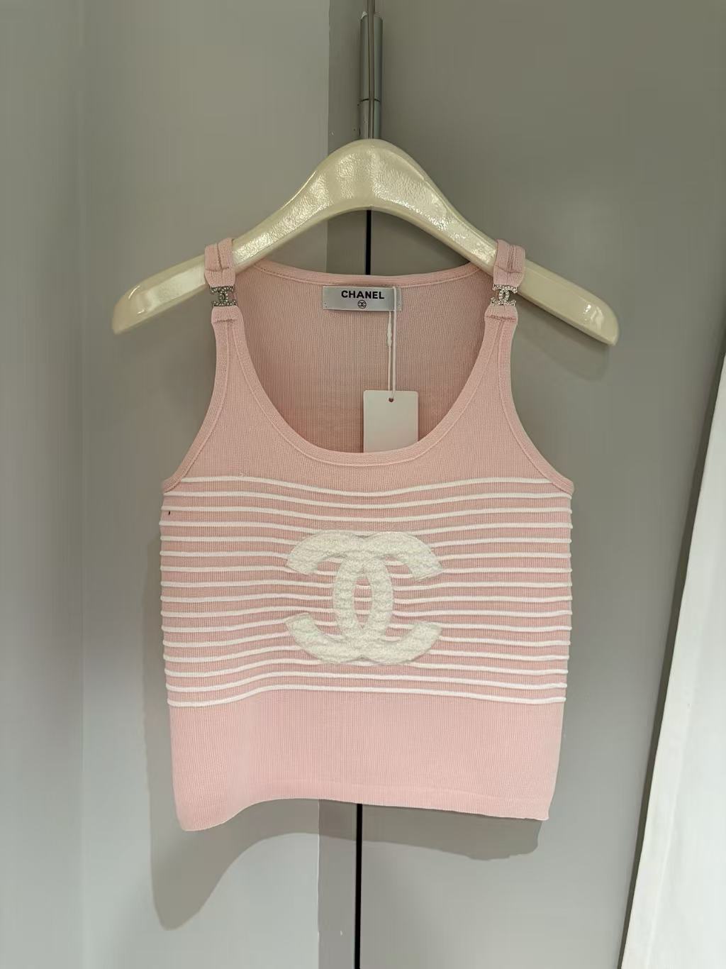 CC Color - Block Striped Double - C Logo Camisole Knit Vest