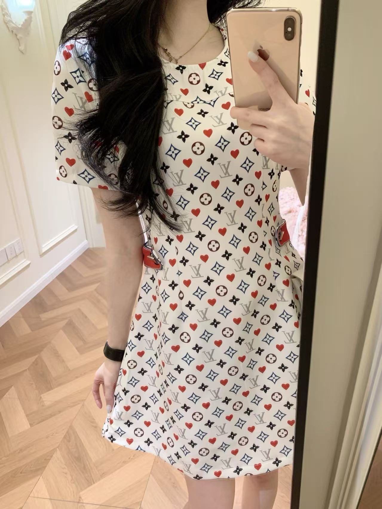 LV Vintage Heart Monogram Short-Sleeve Dress
