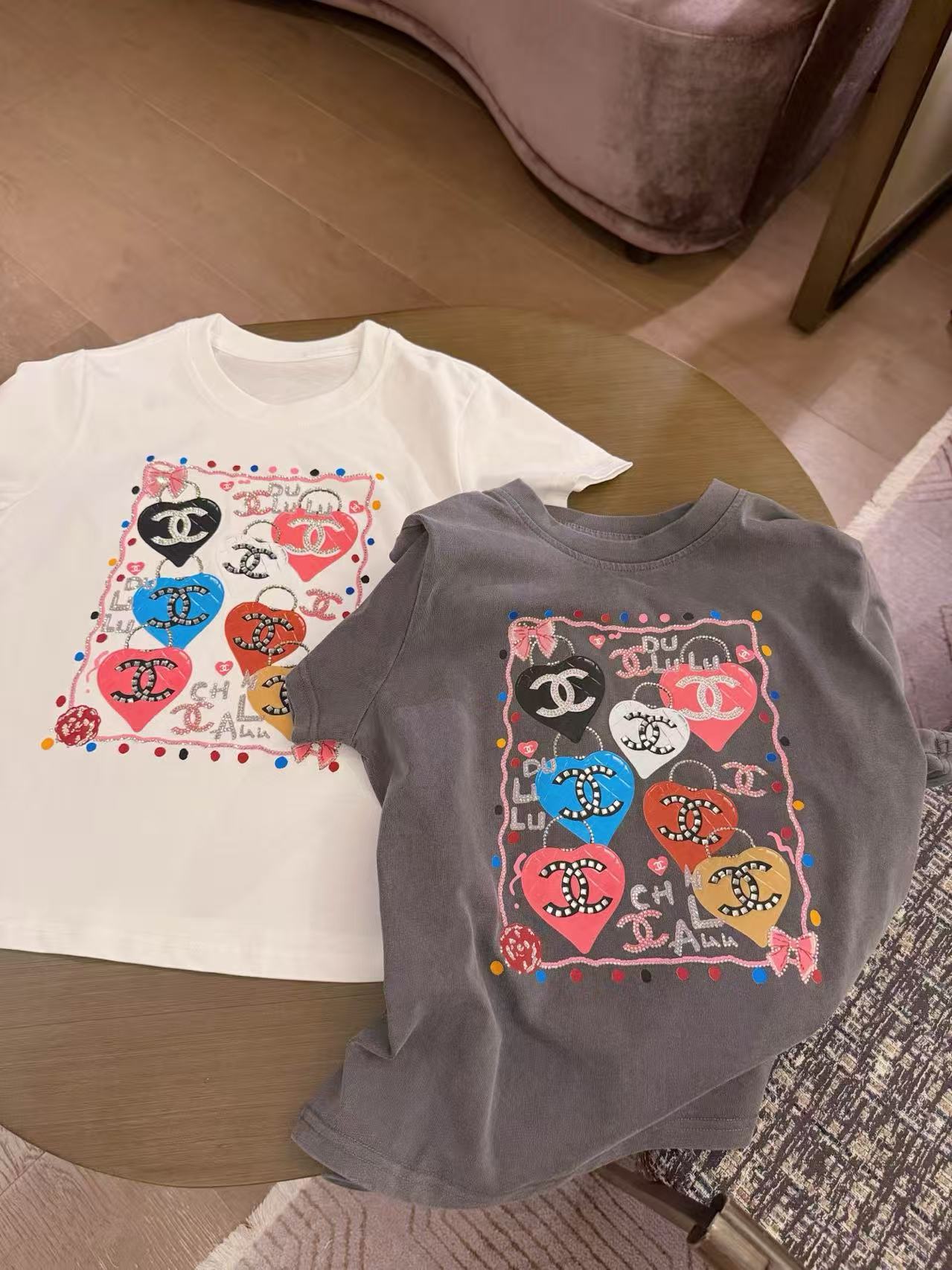 CC Double-C Logo Colorful Heart Short-Sleeve T-Shirt