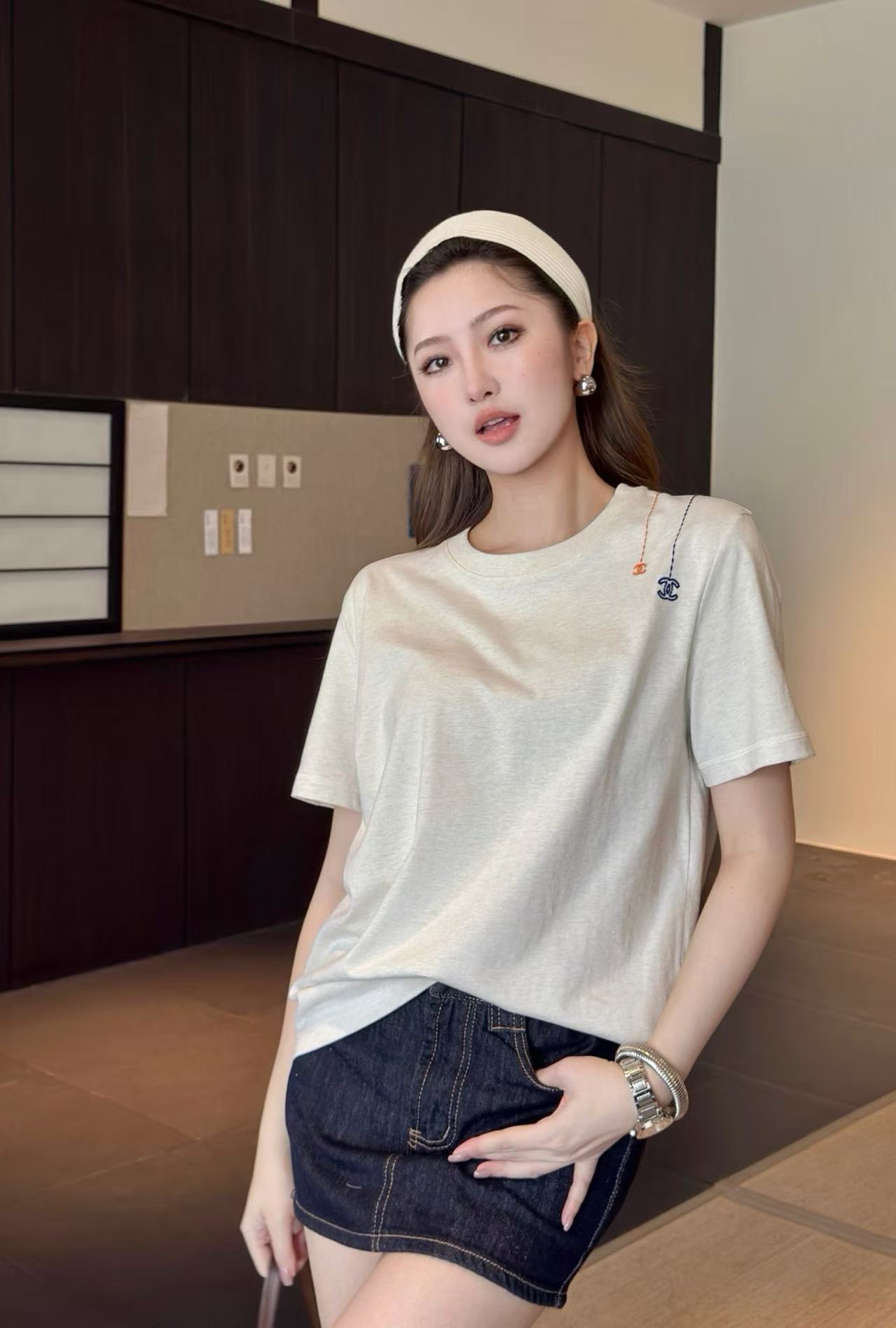 CC Double-C Logo Embroidered Round-Neck Short-Sleeve T-Shirt