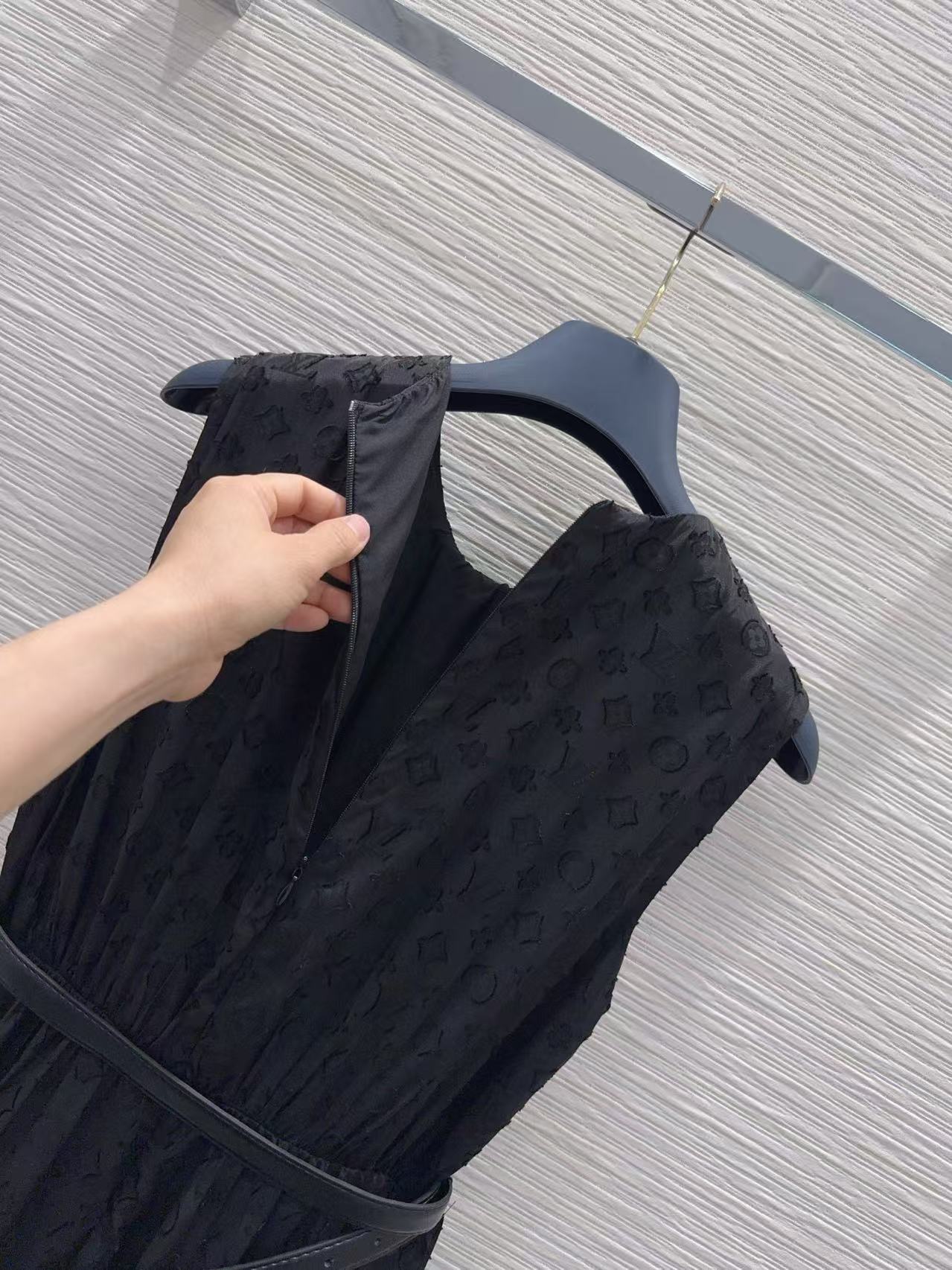 LV Jacquard Tiered Sleeveless Dress
