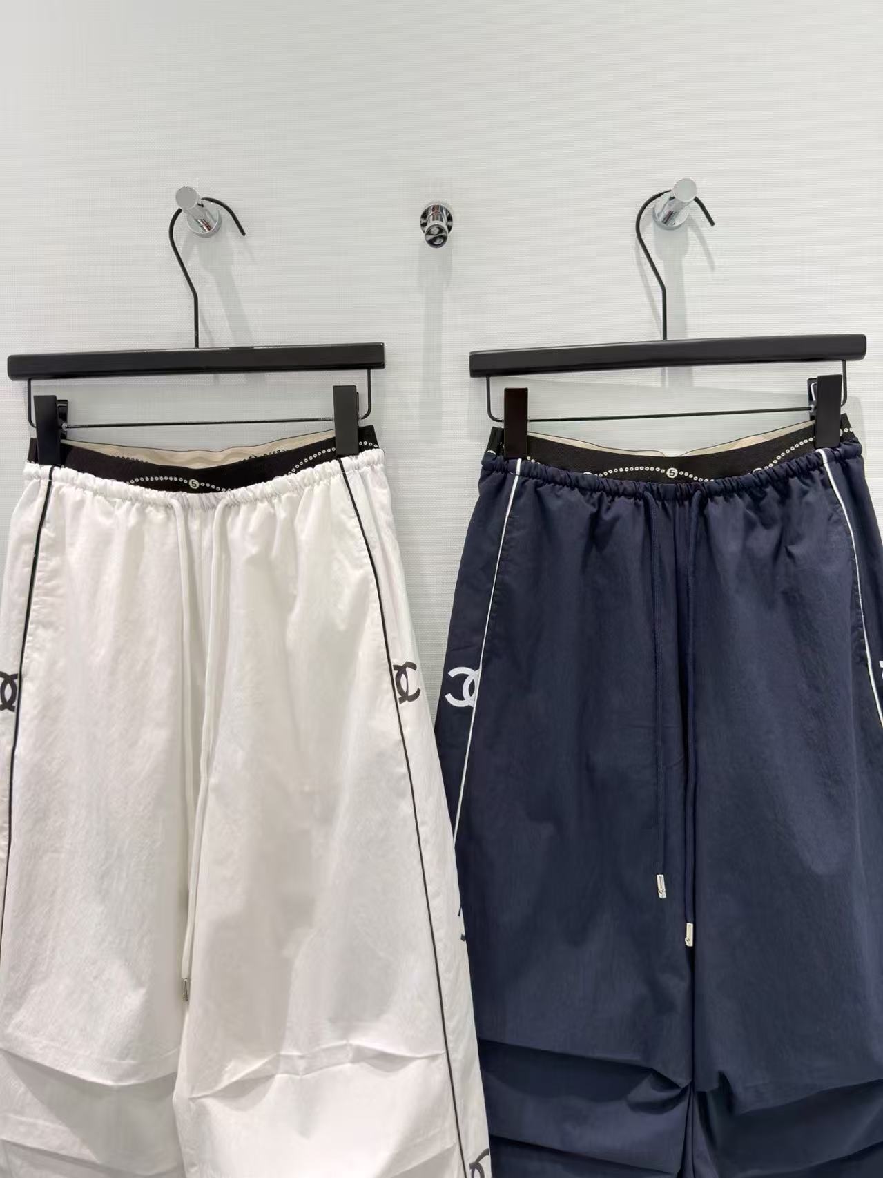 CC Double-C Stripe Elastic-Waist Straight-Leg Casual Pants