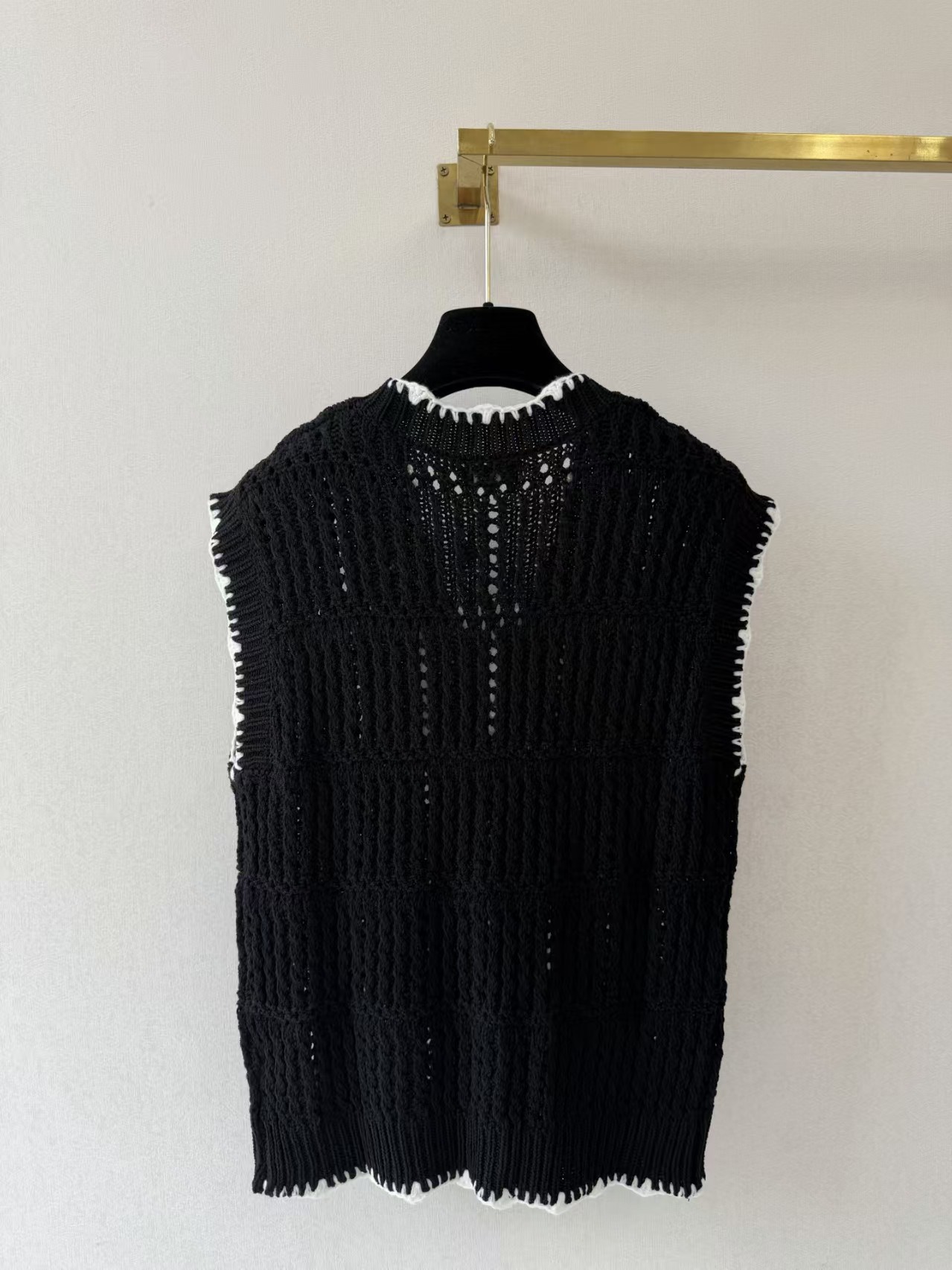 CC knitted vest