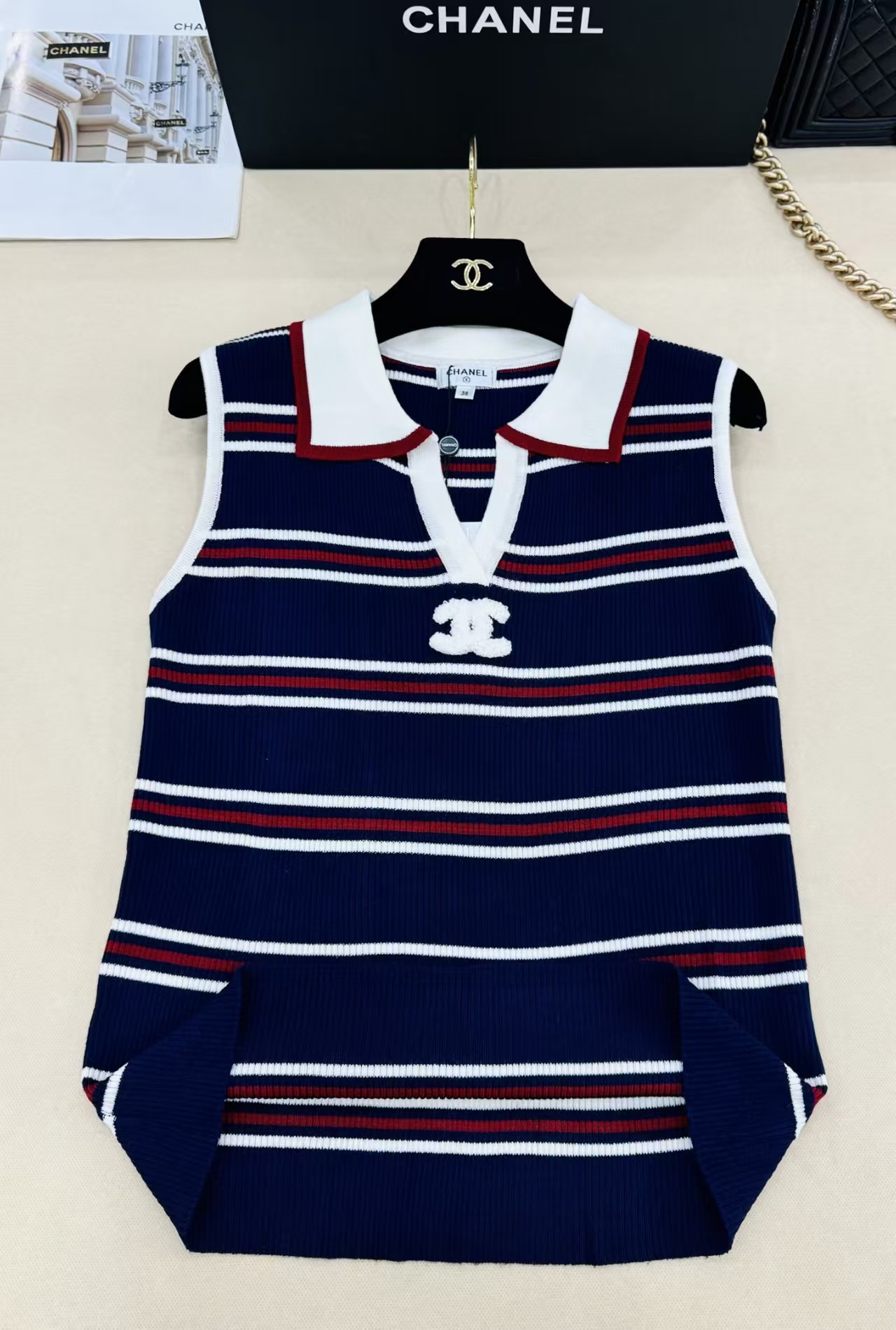 Cha26 New Arrival Knit Collared Vest