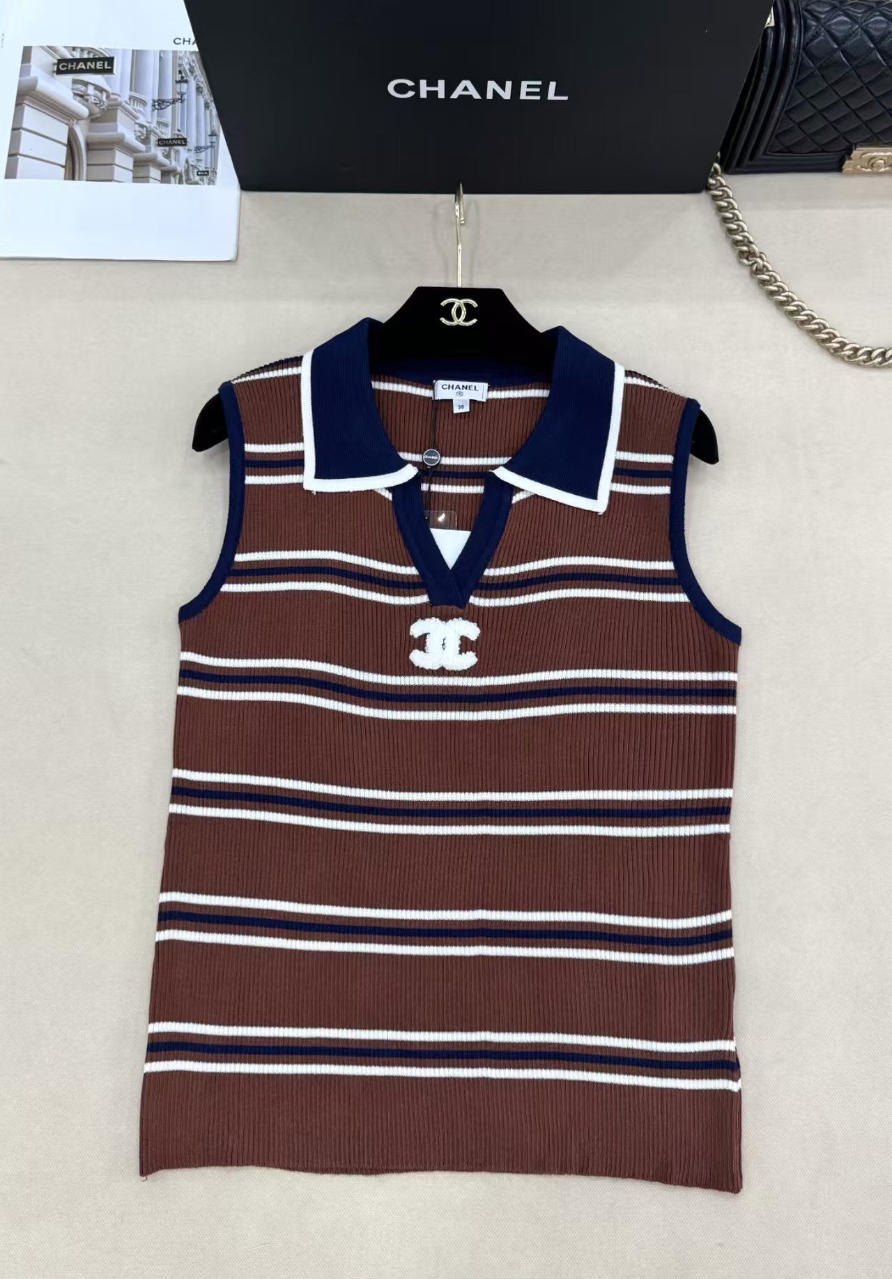 Cha26 New Arrival Knit Collared Vest