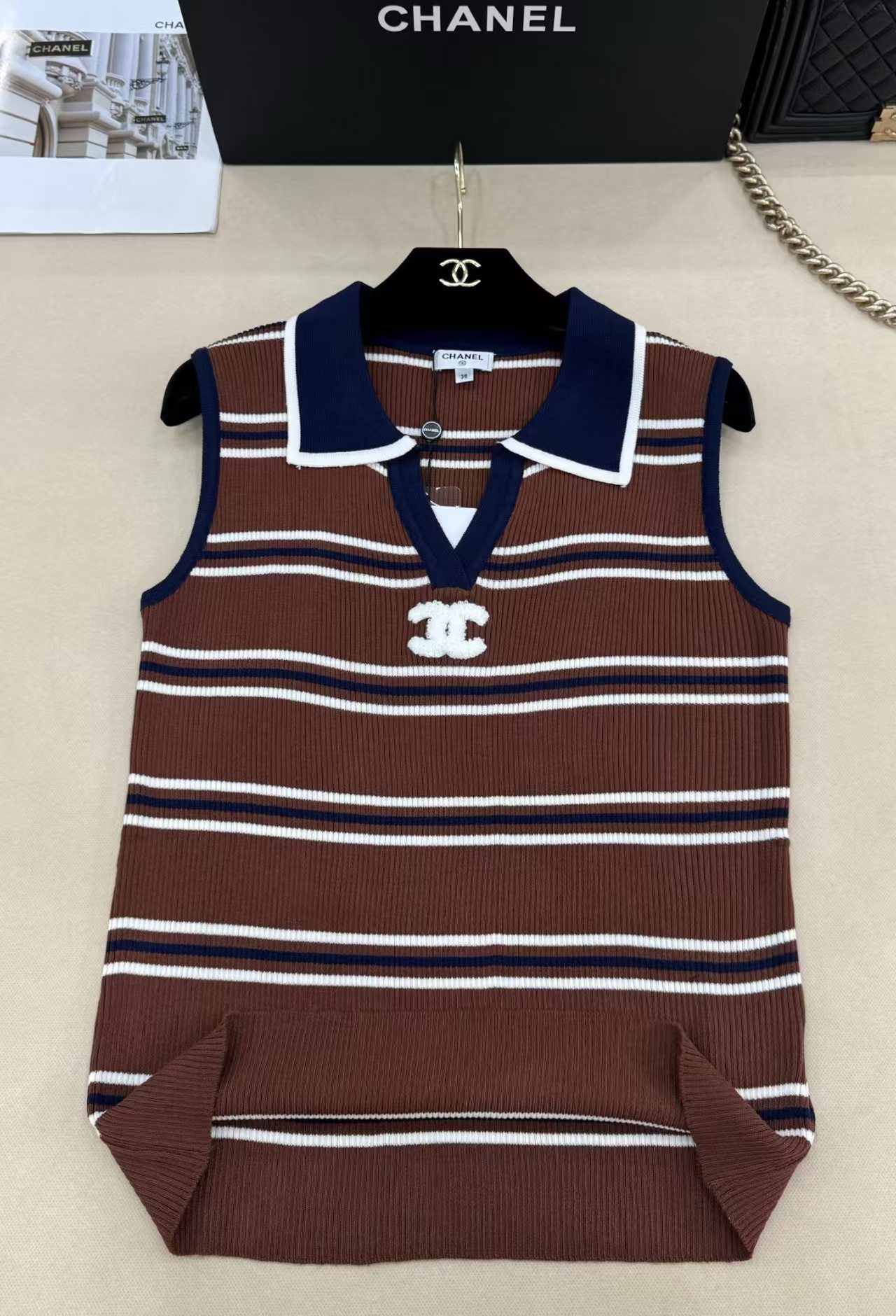 Cha26 New Arrival Knit Collared Vest