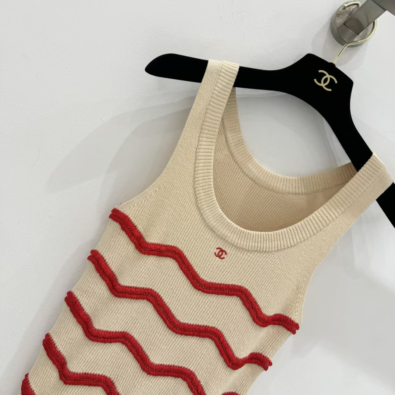 Cha Wave Stripe Knit Vest