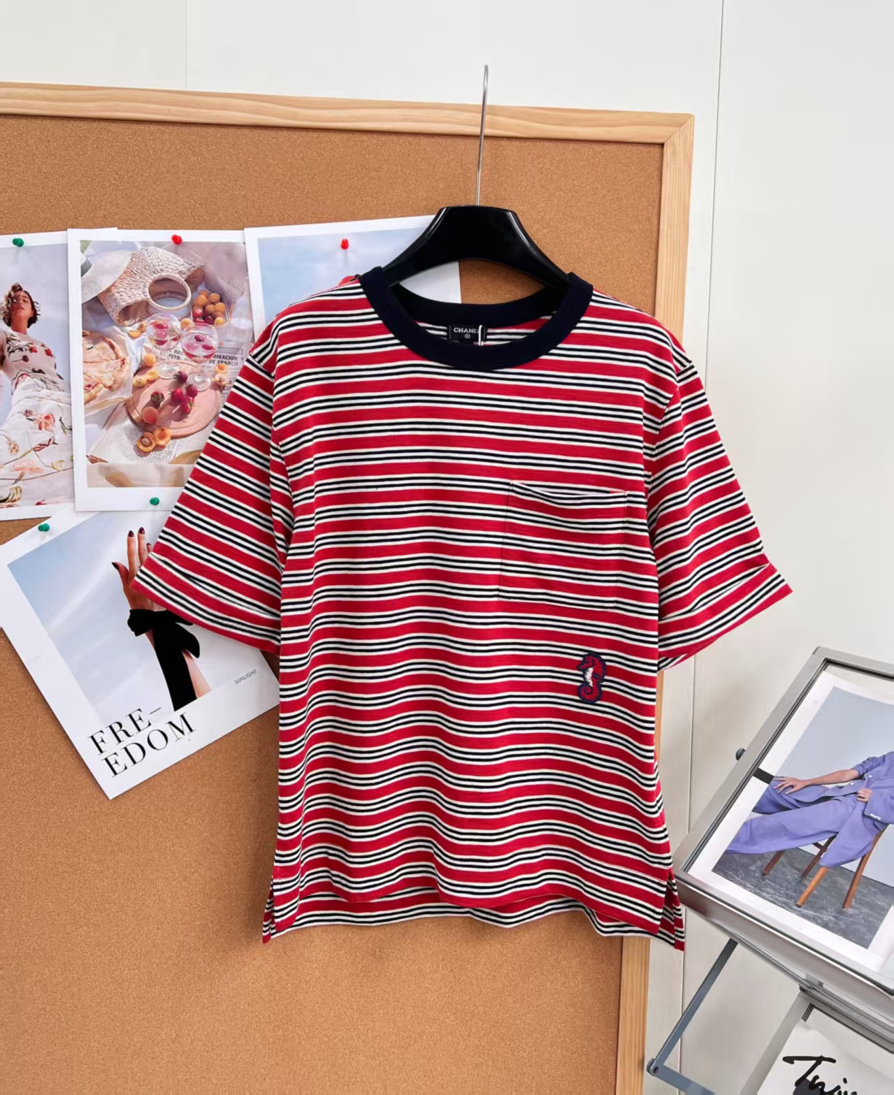 Cha Limited Edition Seahorse Embroidery Striped Short Sleeve T-shirt