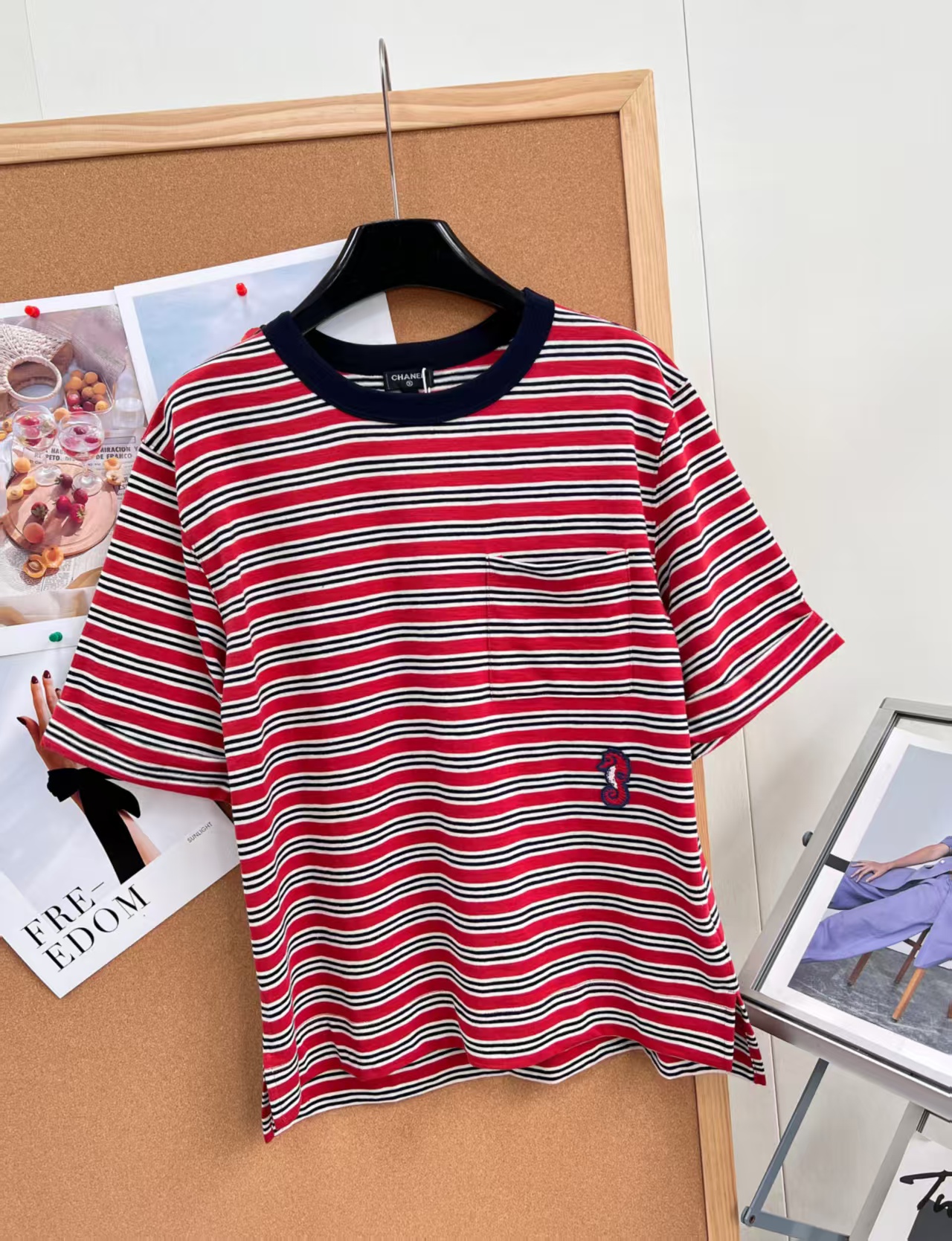 Cha Limited Edition Seahorse Embroidery Striped Short Sleeve T-shirt