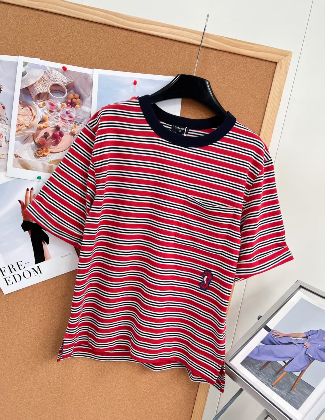 Cha Limited Edition Seahorse Embroidery Striped Short Sleeve T-shirt