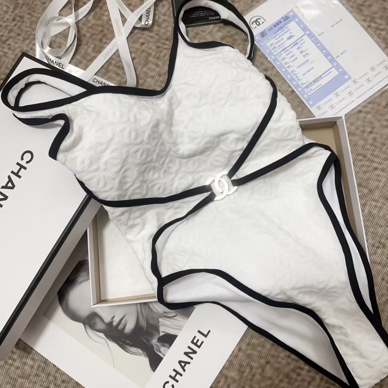 Cha One-piece Swimsuit