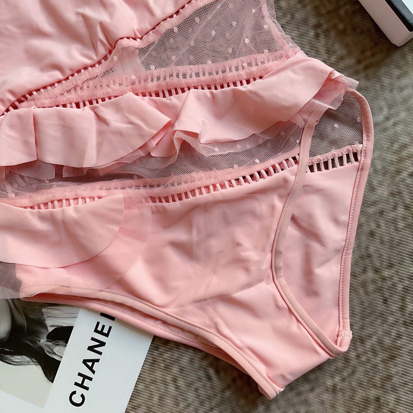 Cha cherry blossom pink mesh ruffle edge one-piece swimsuit