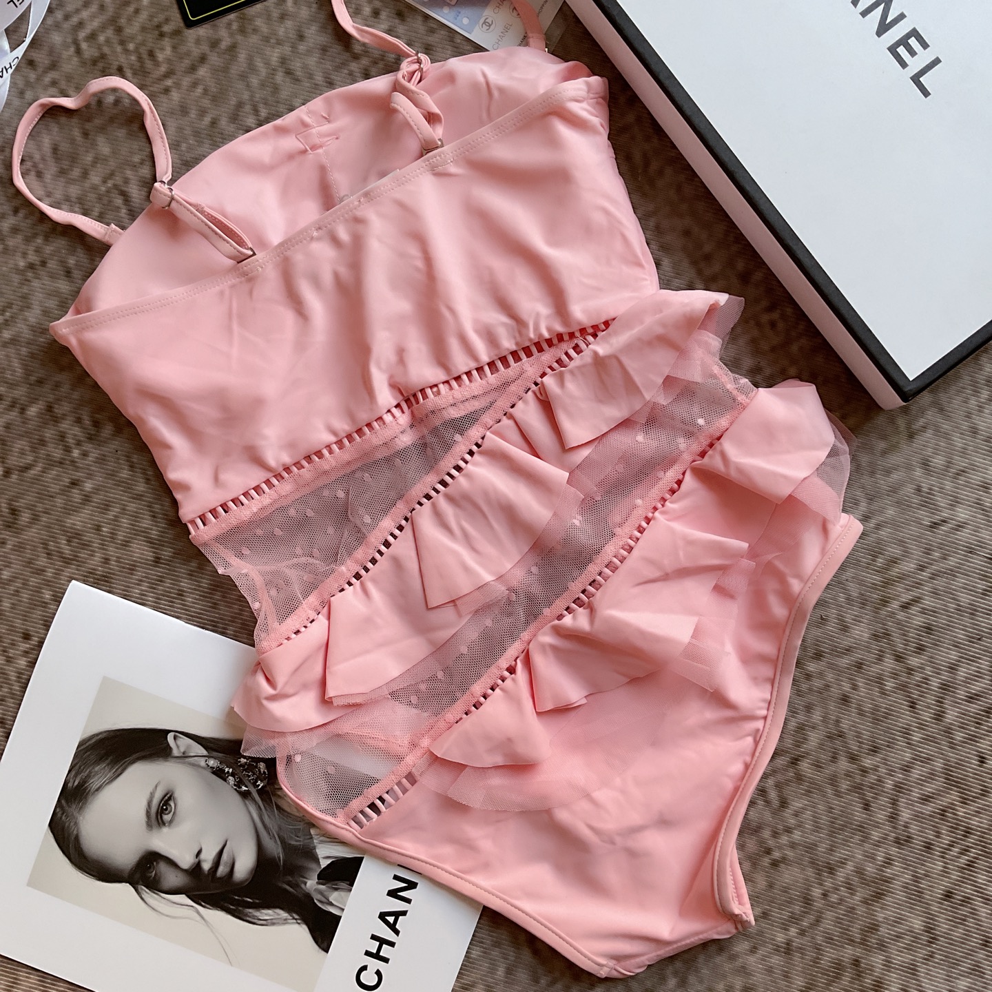 Cha cherry blossom pink mesh ruffle edge one-piece swimsuit