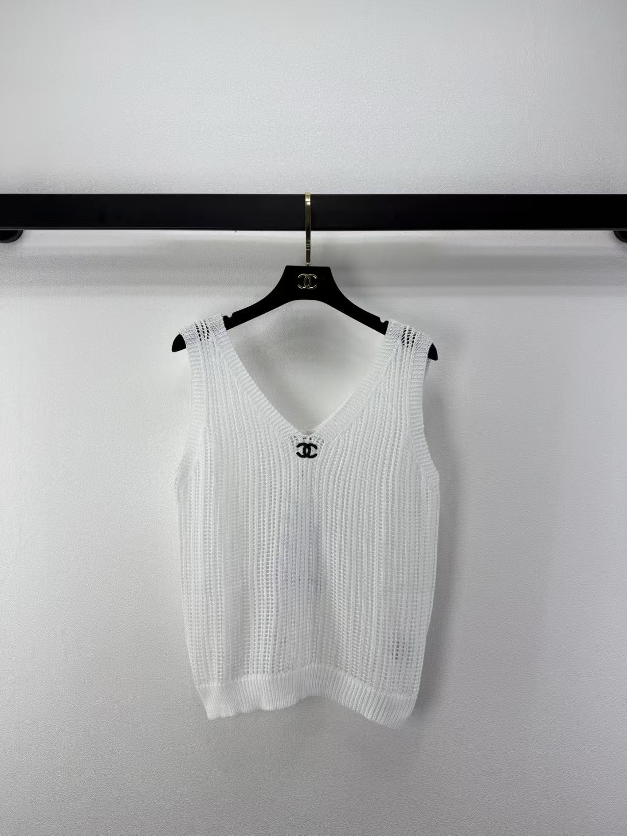 Cha Hollow-knit vest