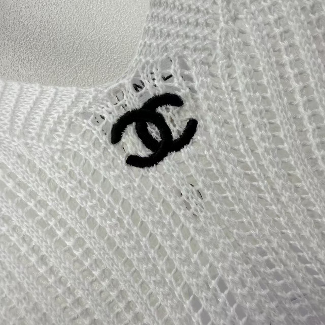 Cha Hollow-knit vest