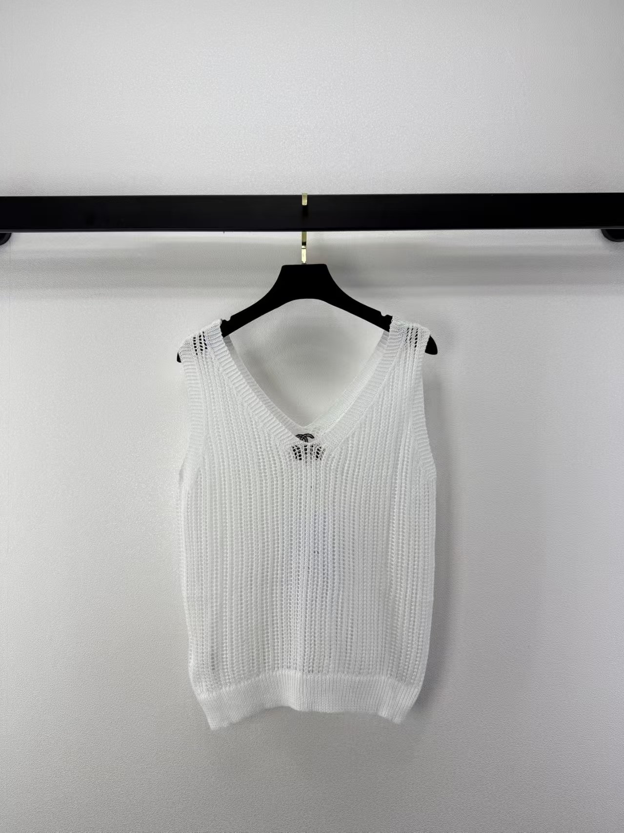 Cha Hollow-knit vest