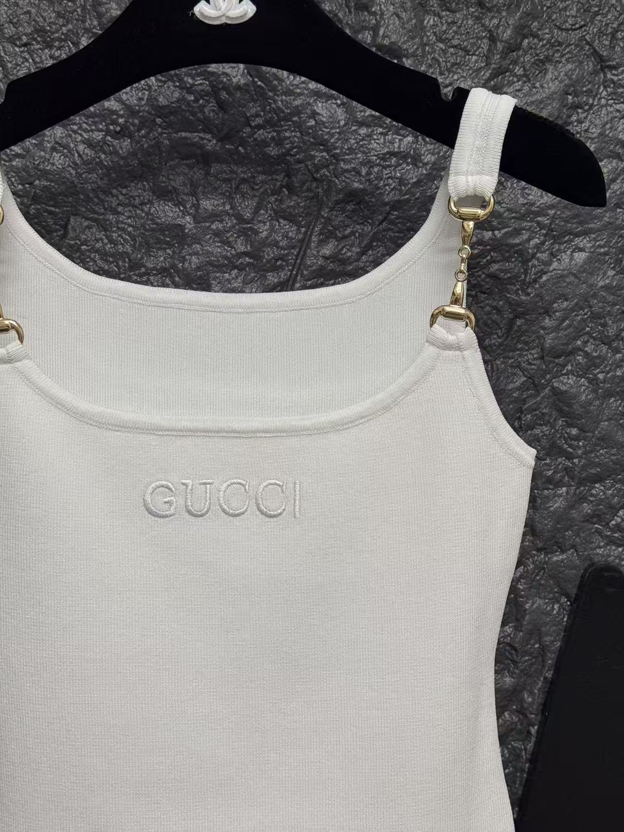 GU Ribbed Knit Adjustable Strap Cami Tank Top Gold Buckle Slim Fit