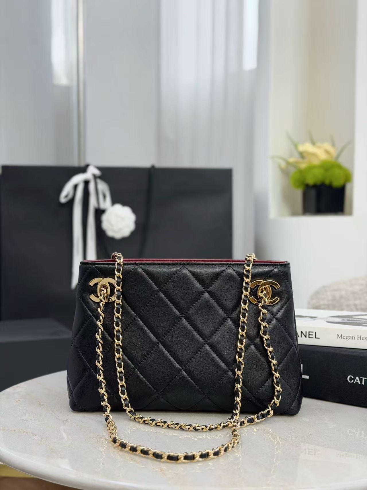 Cha 26 Black Diamond Quilted Double Logo  Shoulder Bag
