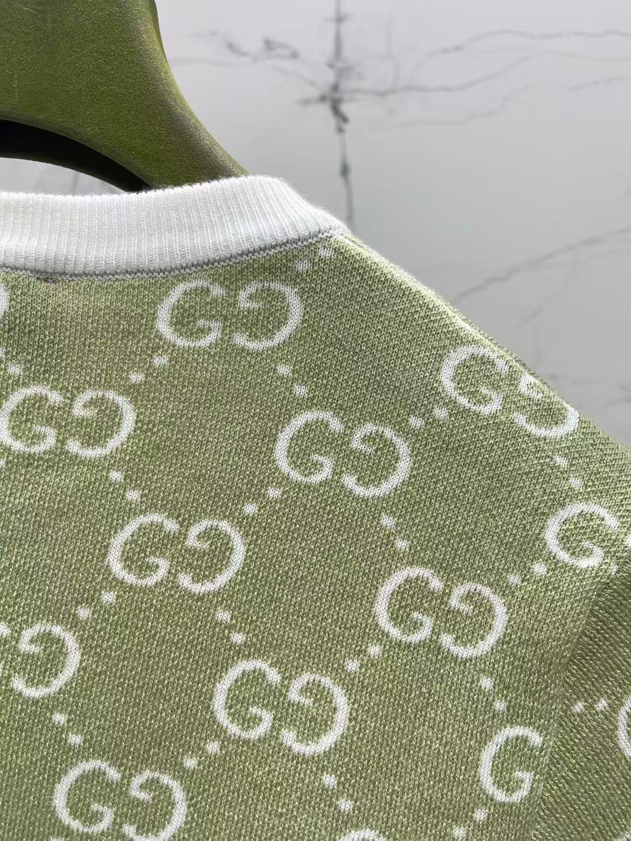 GU  26 Green Jacquard Pattern Short Sleeve Knit Top Contrast Crew Neck Slim