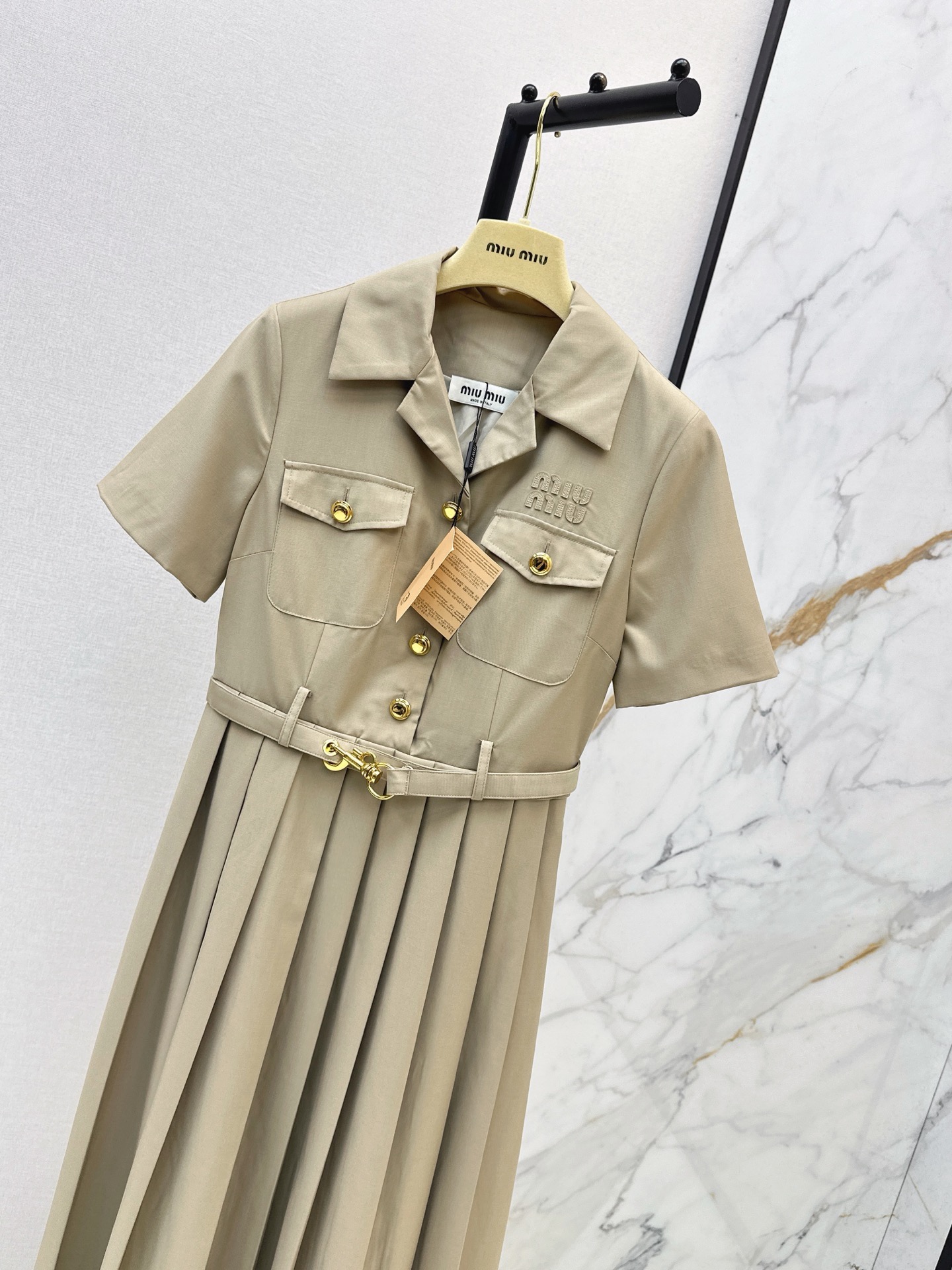 Mi*26Ss Spring/Summer Latest Style Double PocketDecorated Long Pleated Dress