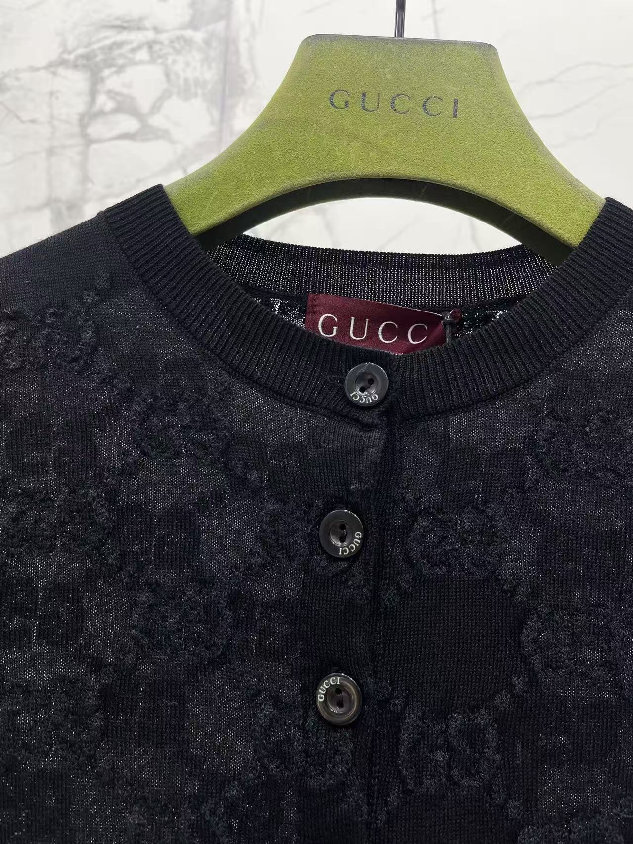 GU 26Sheer Flower Lace Round Neck Button Front Knit Jacket