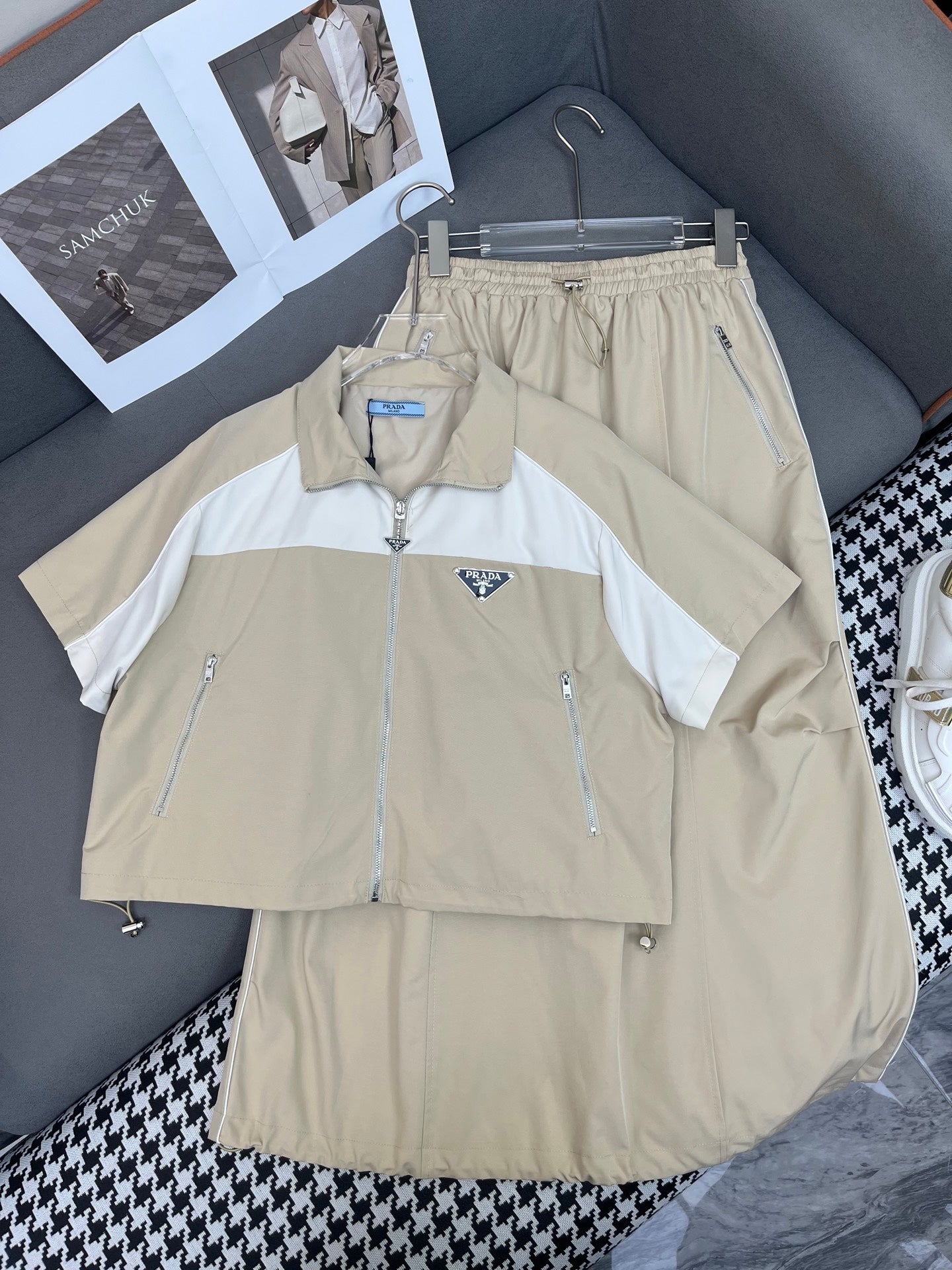 PR 26 Short-sleeved top + skirt set