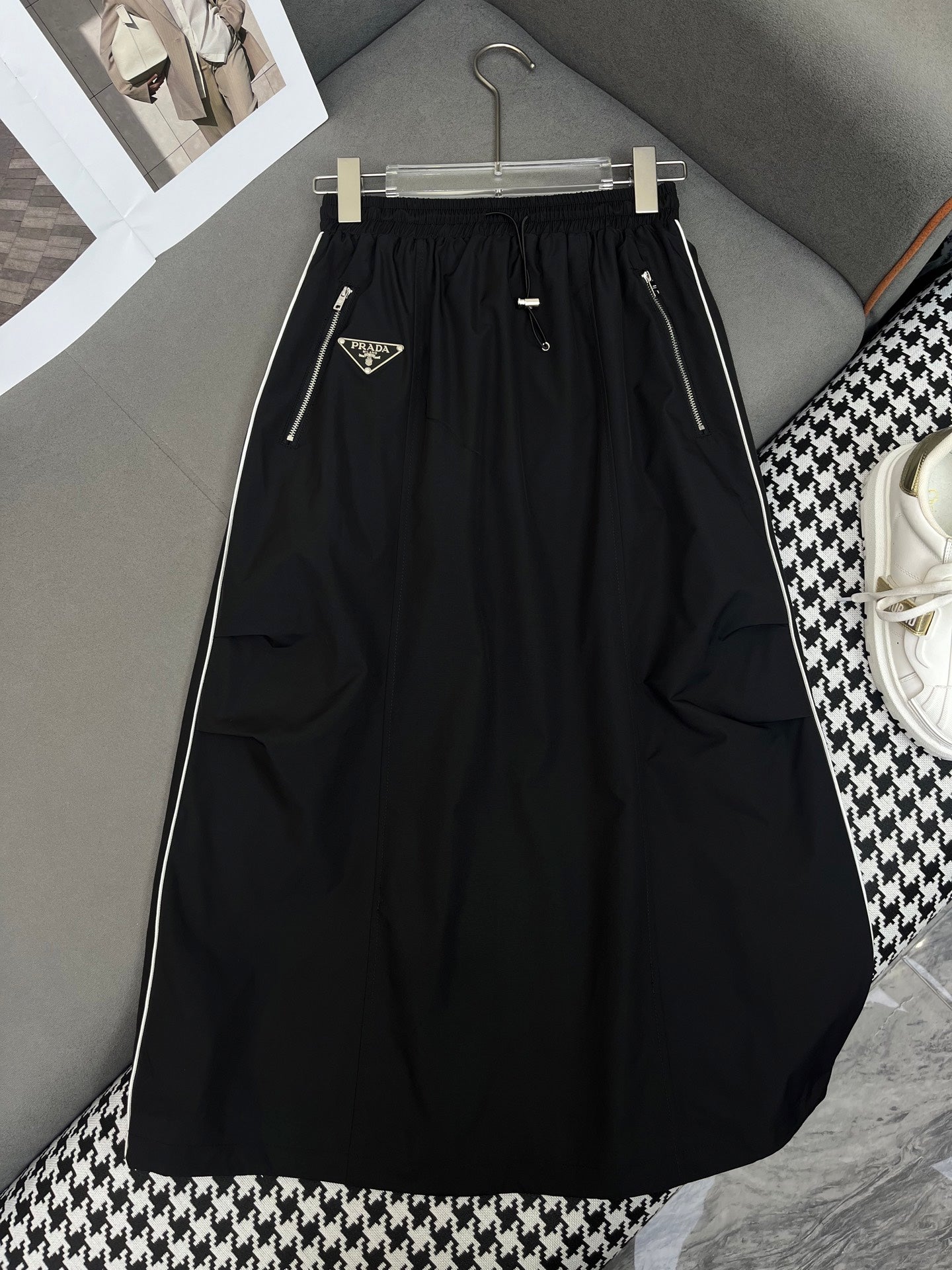 PR 26 Short-sleeved top + skirt set