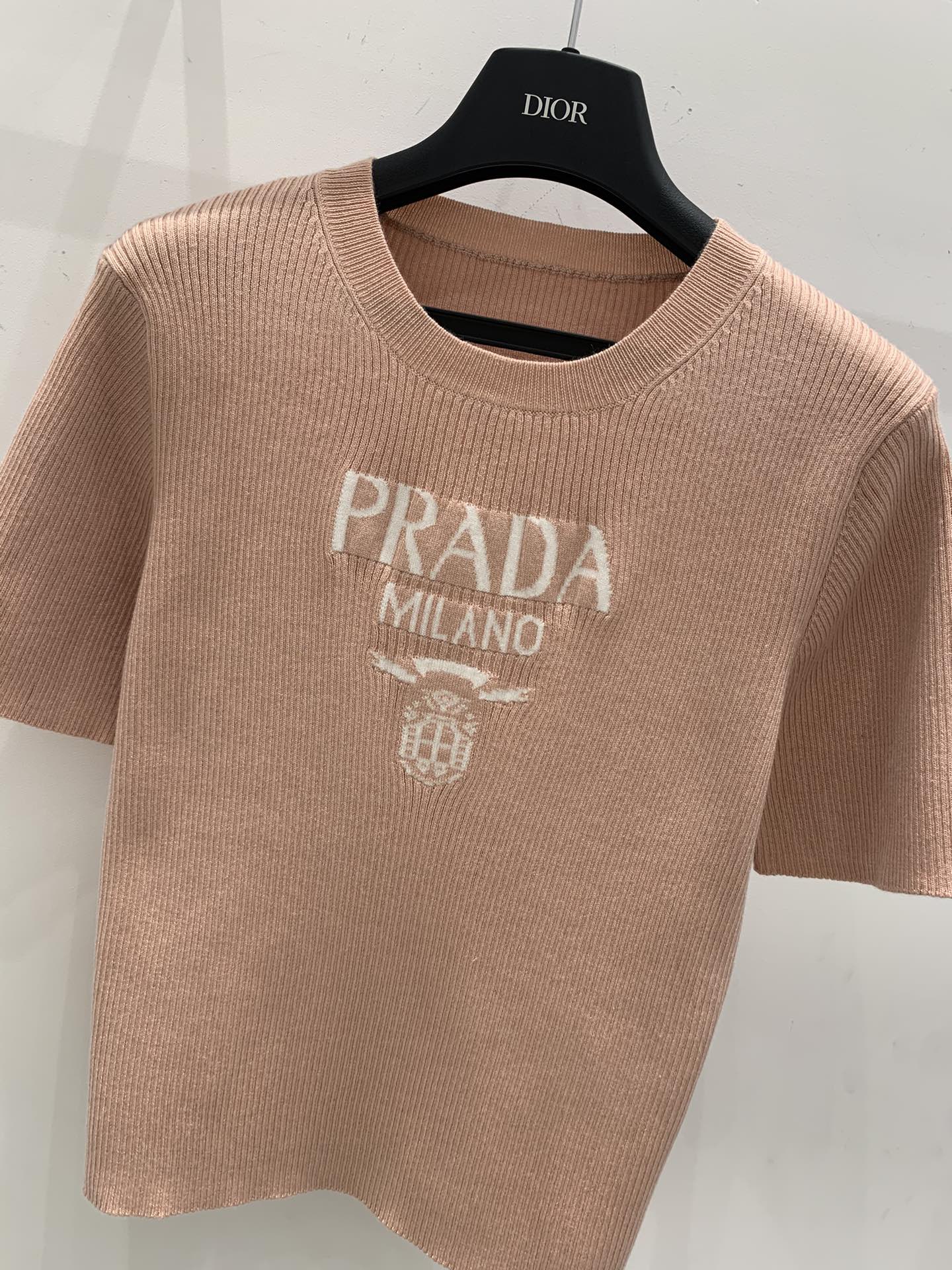 PR 26 Classic knitted crew neck short sleeves