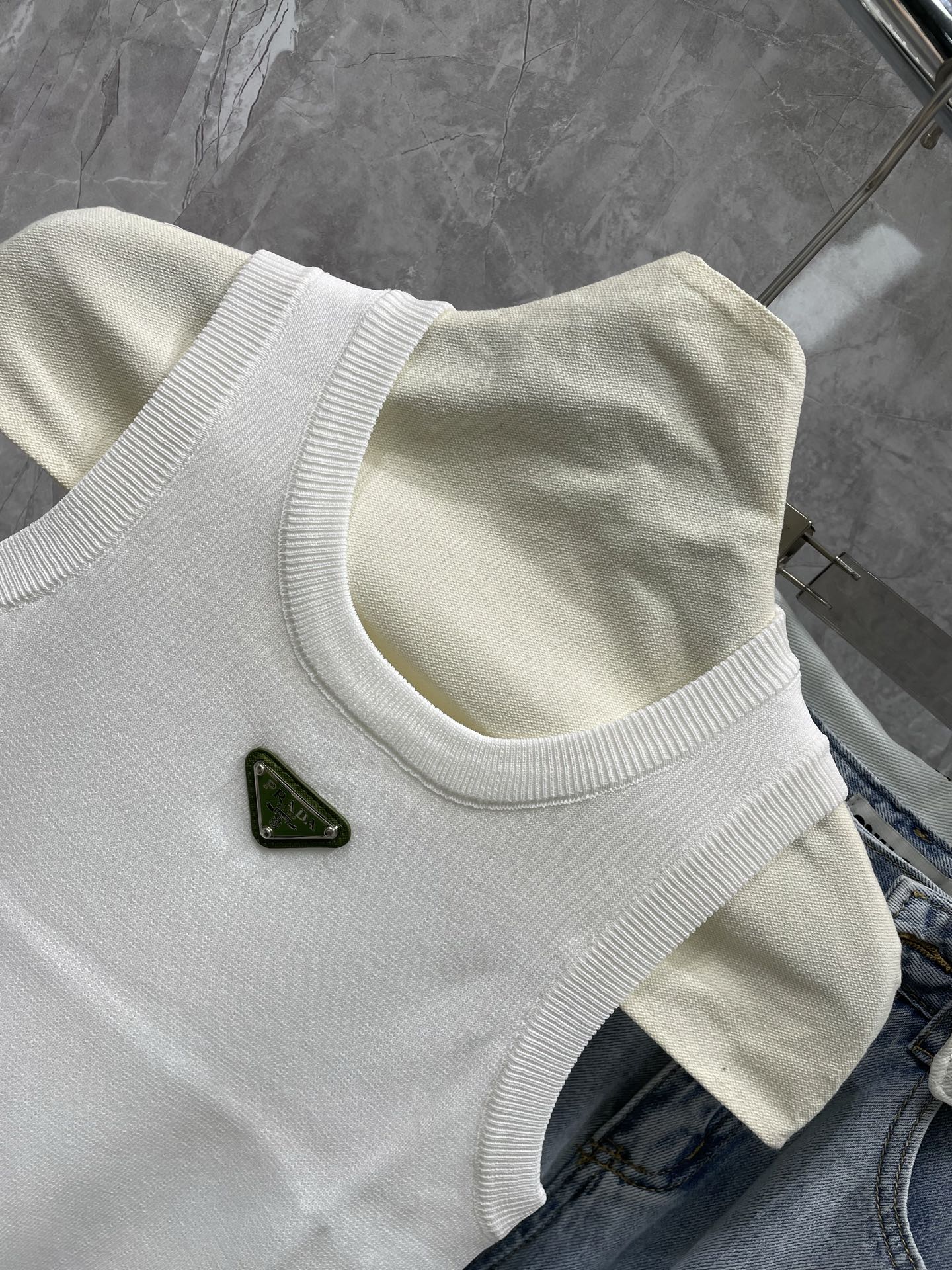 PR Short slim vest