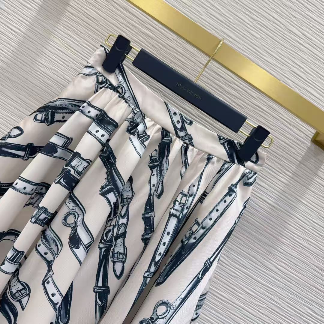 LV 26SS Reversible Jacket Skirt Set, Double Sided Wear Outfit