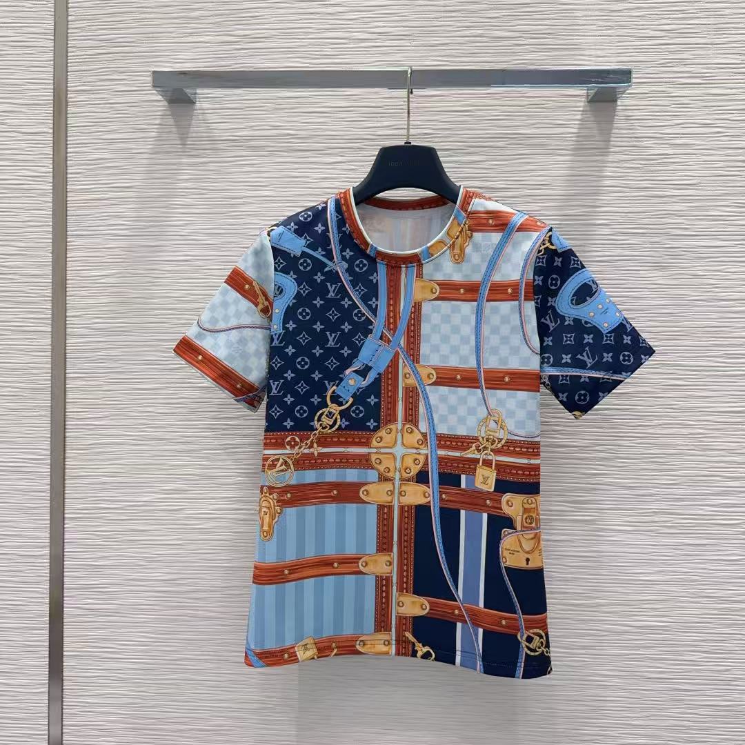 LV 26SS Two-Piece Short Set, Sweet & Cool Outfit