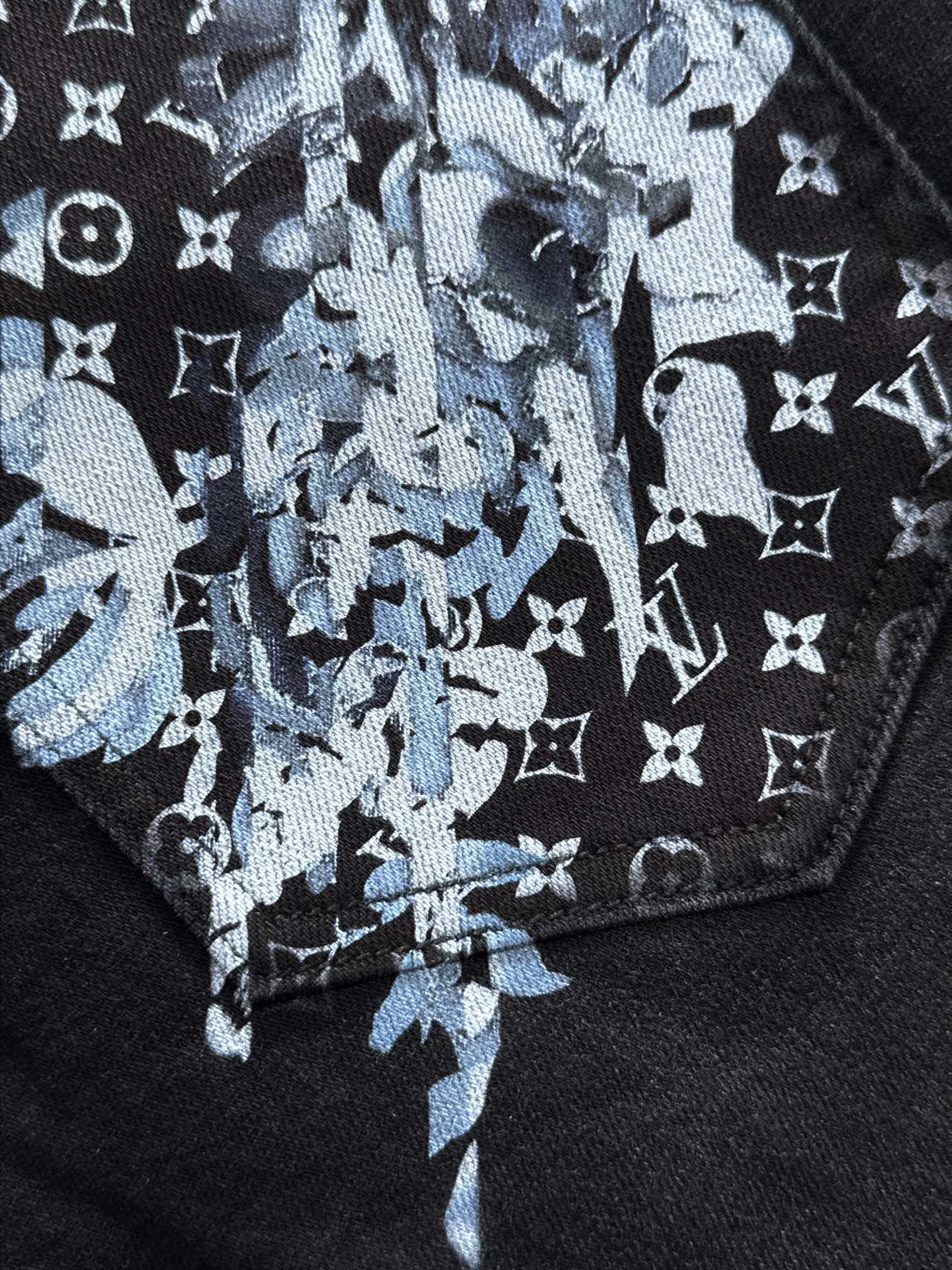 1V denim jeans