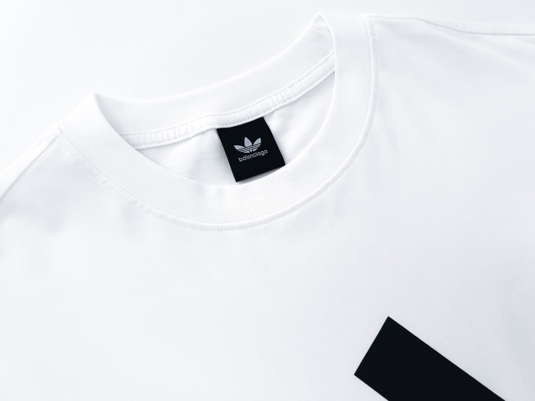 BA short-sleeved shirt