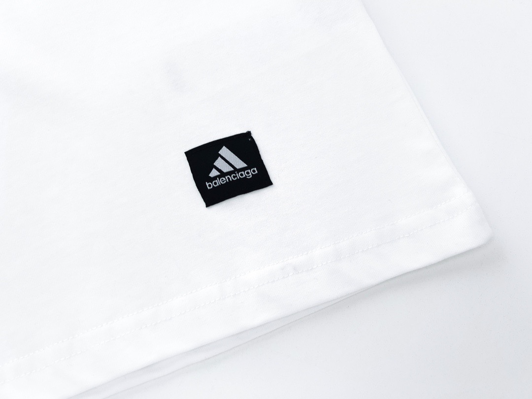 BA short-sleeved shirt
