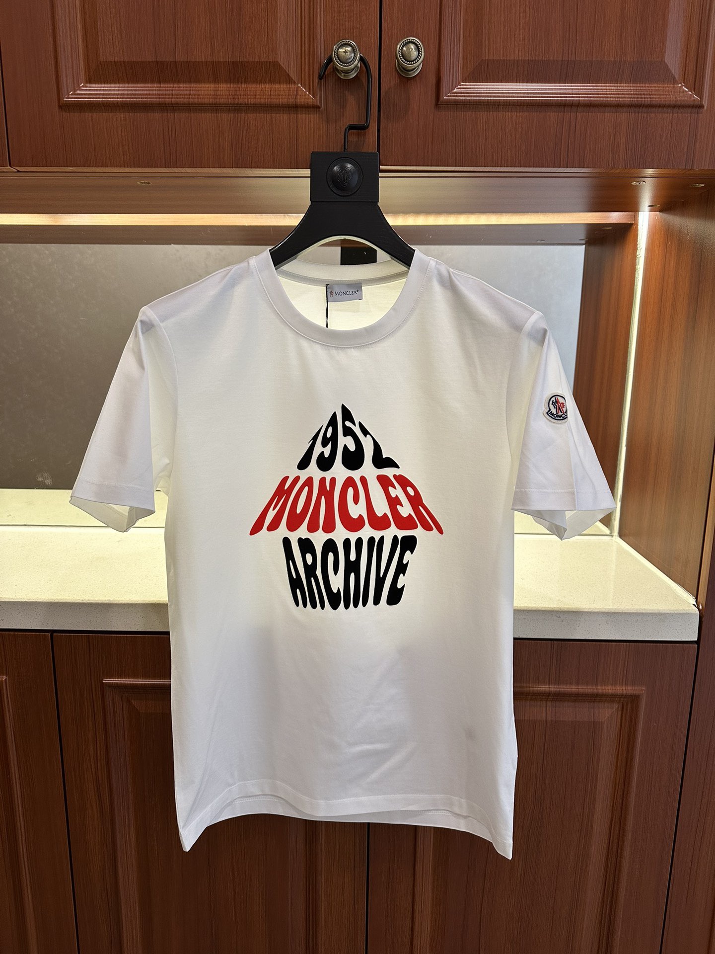 MK short-sleeved shirt