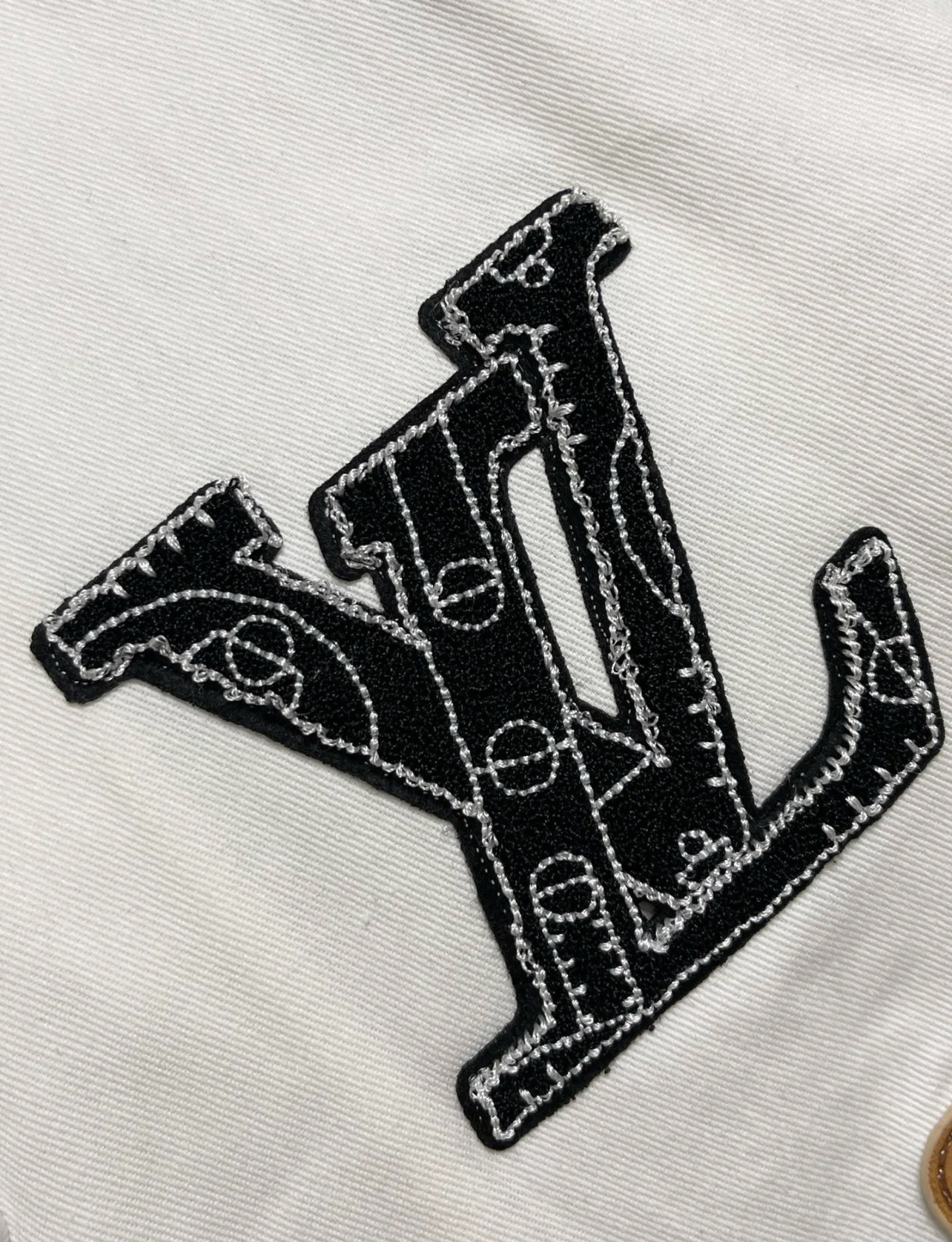 1V NBA Co branded short sleeved POLO