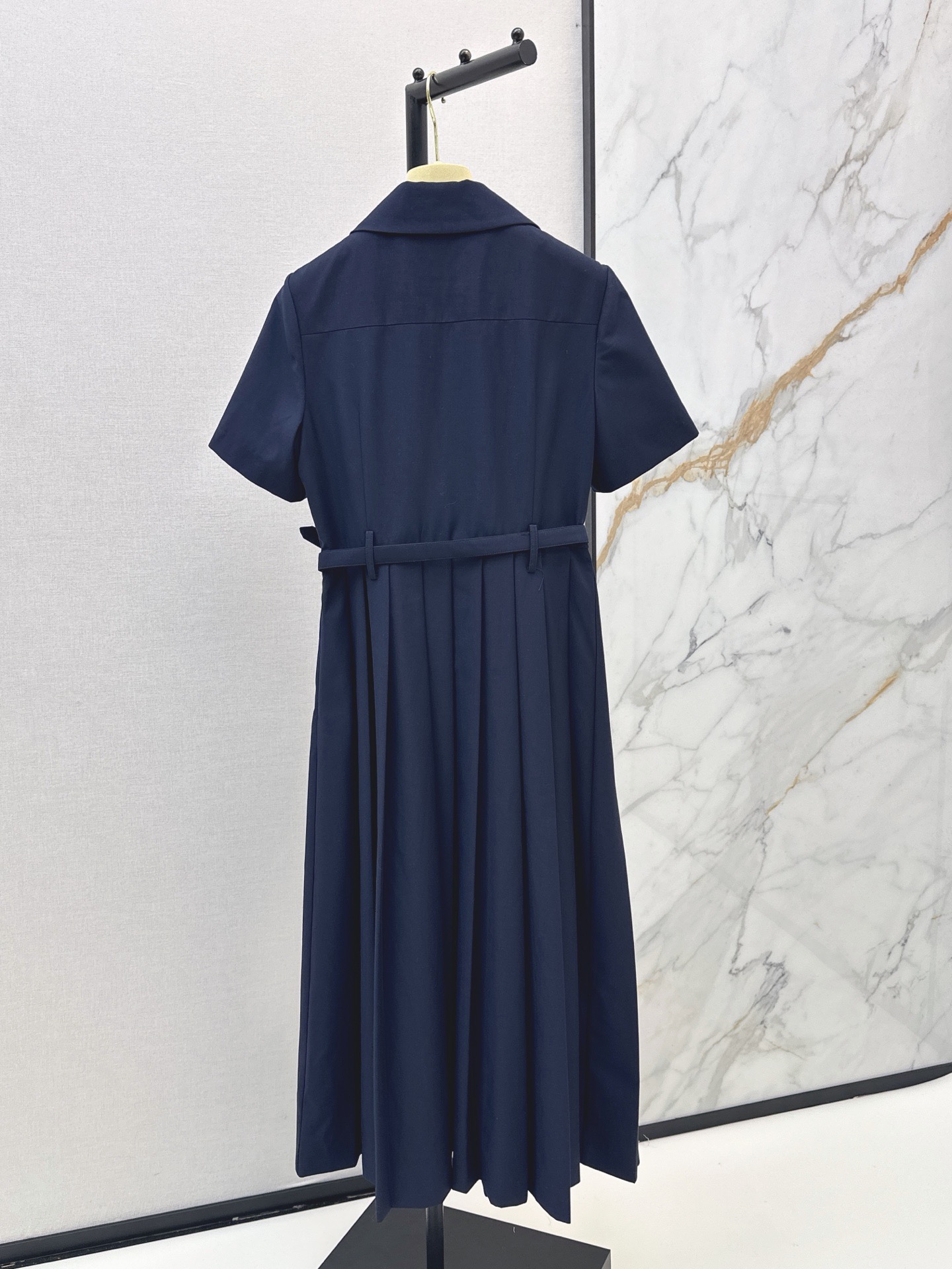 Mi*26Ss Spring/Summer Latest Style Double PocketDecorated Long Pleated Dress