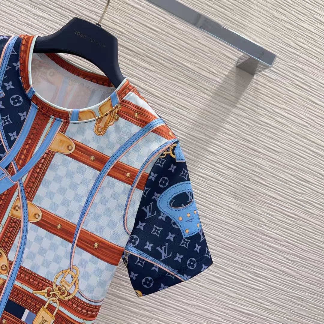 LV 26SS Two-Piece Short Set, Sweet & Cool Outfit